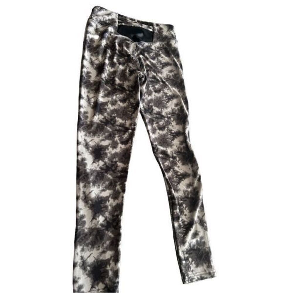 Marissa Olivia Camo Running Leggings Pants